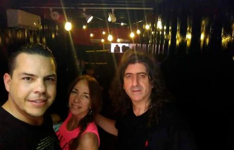 Pelucas, tacones y lentejuelas